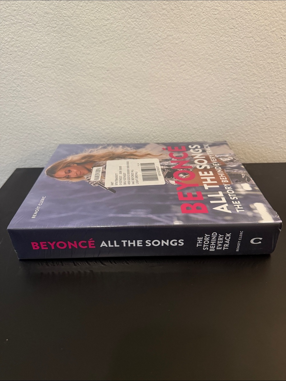 NWT Beyoncé All the Songs Hardcover Coffee Table Book - Picture 5 of 5